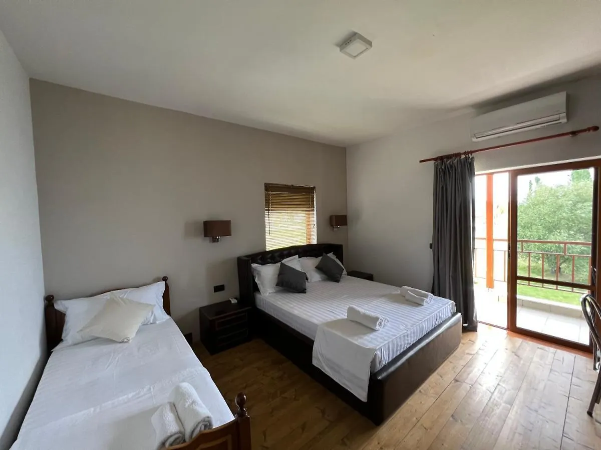 Hotel Victoria Memlishte 4*,