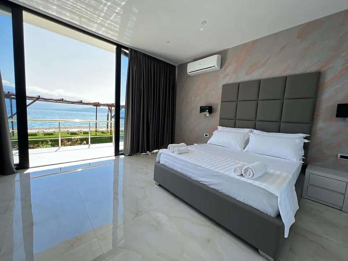 Hotel Victoria Memlishte 4*,  Albanie