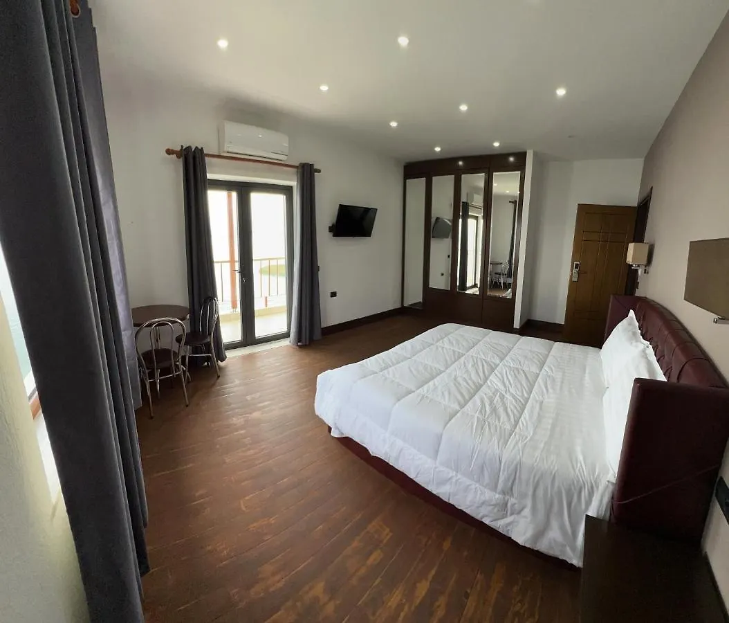Hotel Victoria Memlishte 4*,  Albanie