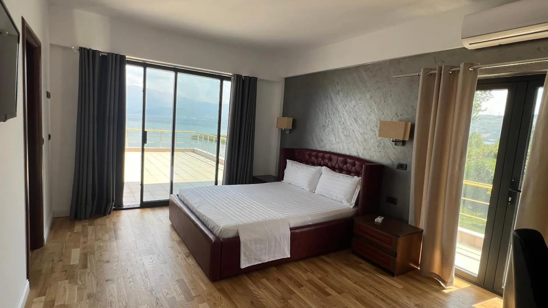 Hotel Victoria Memlishte