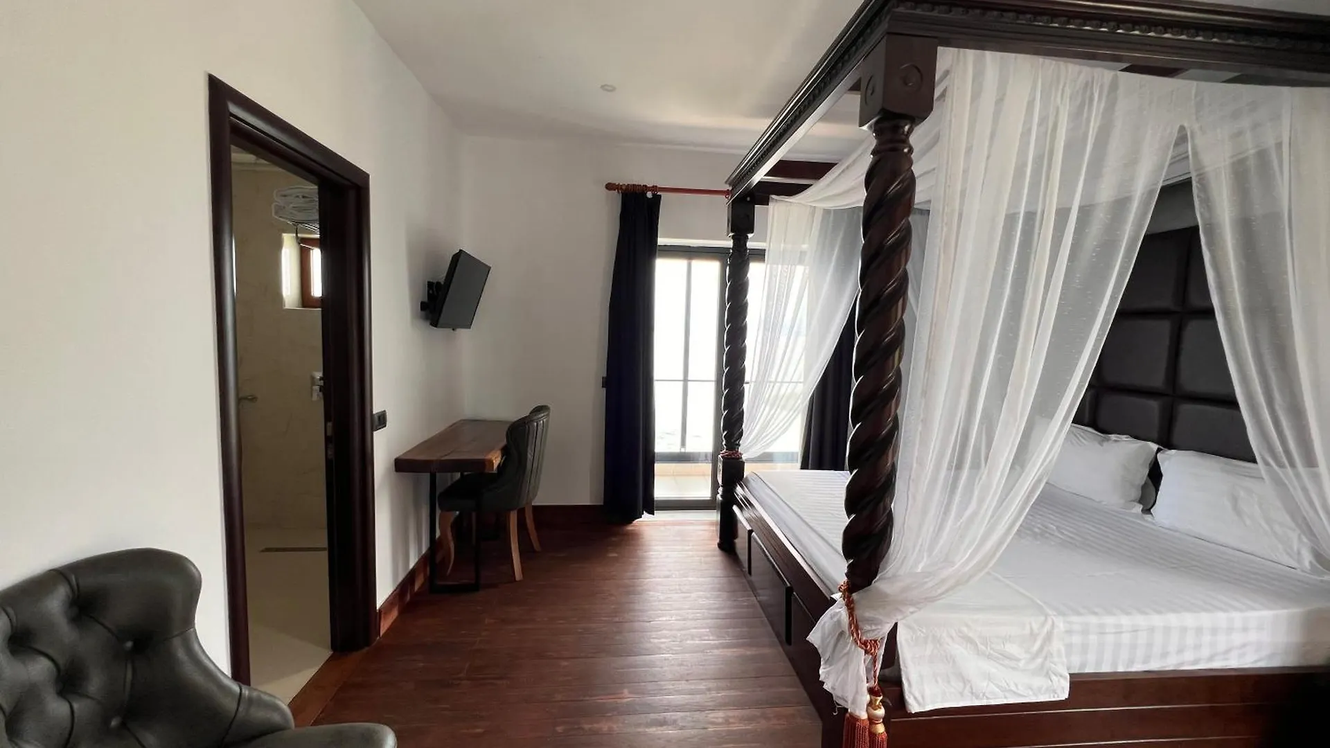 Hotel Victoria Memlishte Albania